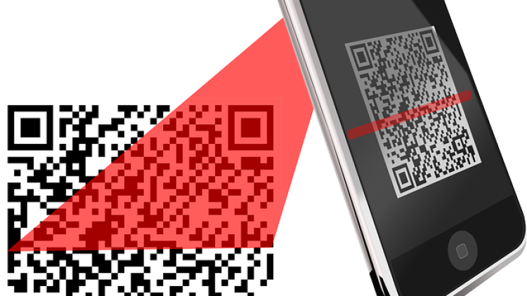 Smartphone und QR-Code